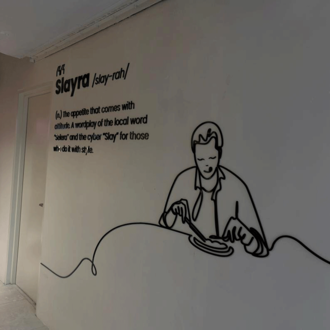 SLAYRA Foodcourt